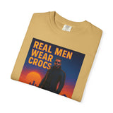 Real Men Wear Crocs T-Shirt, Unisex Casual Tee for Men, Perfect Gift for Dads, Birthdays, and Casual Outings
